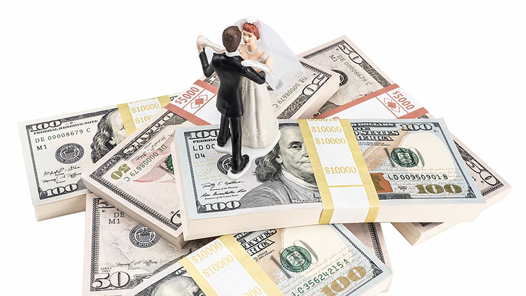 Wedding Debt: Why It’s Not Worth It and How To Avoid It